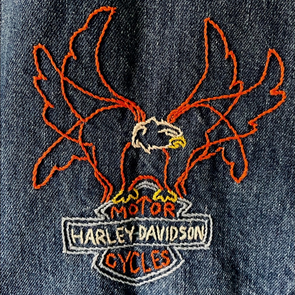 Vintage Lee Riders Jacket w/Hand Embroidered Harley Davidson Emblem Ladies Small
